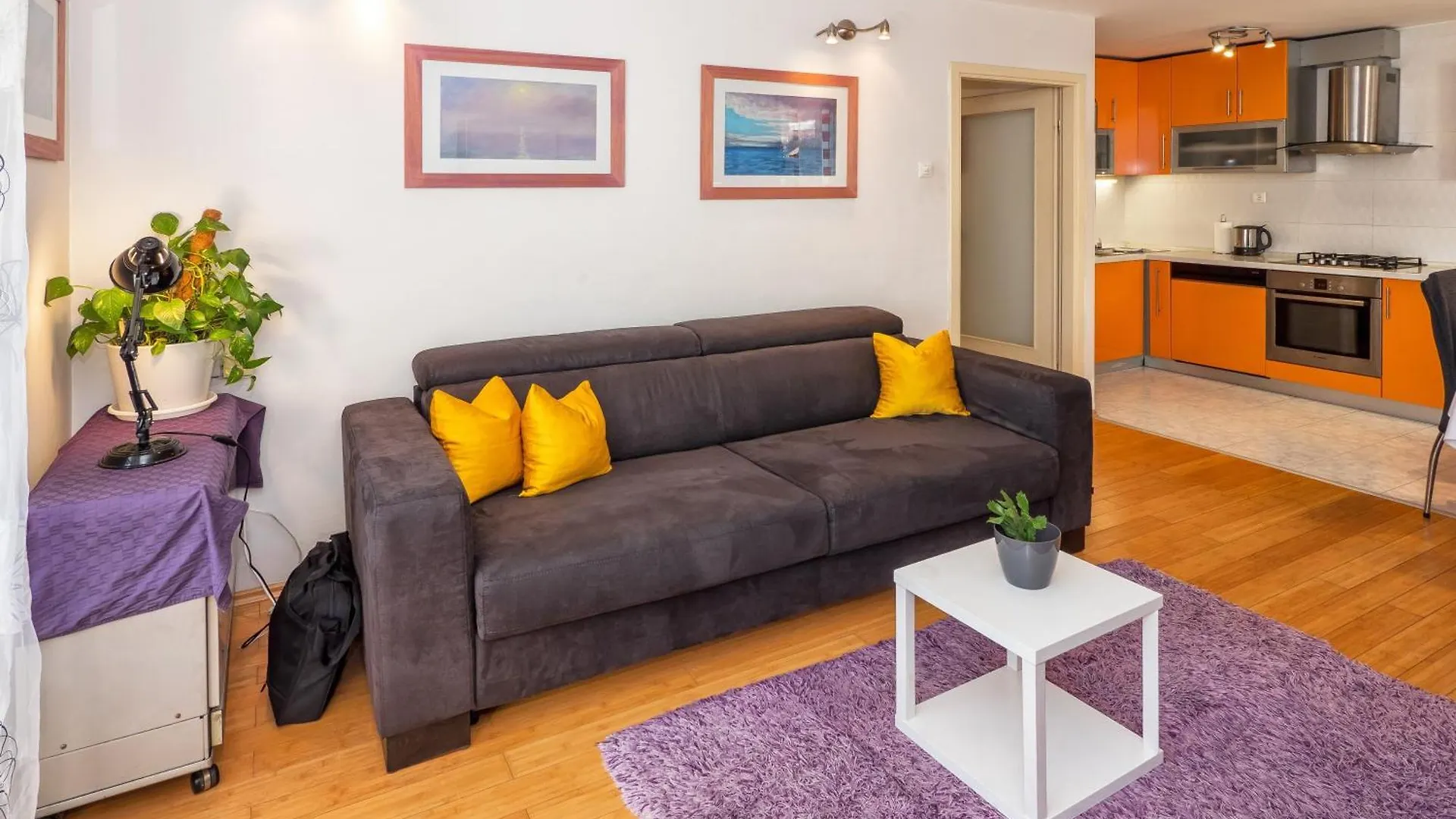 Apartment Peaceful & Fully Equipped 1Br - Beach Place To Be Split Croatia